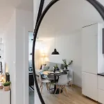 Superapart Jana Pawla Ii, 302 Cozy Urban Retreat, Perfect For Couples Apartman